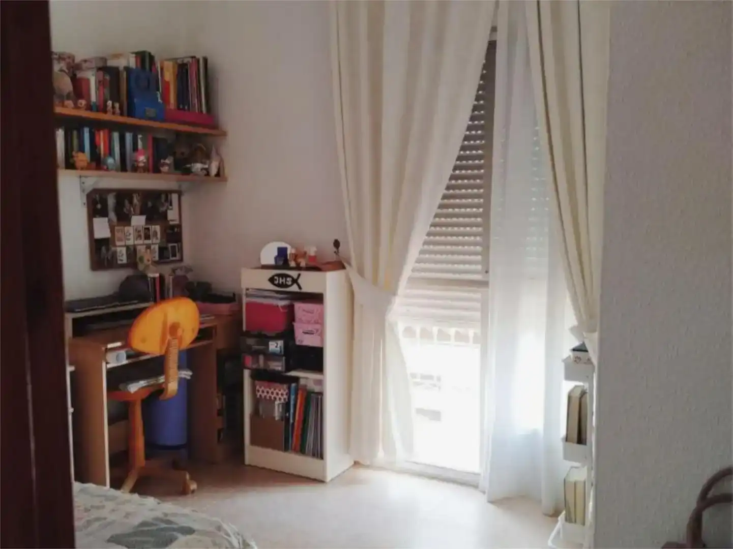 Habitación de Casa adosada en venta en Barbate con Balcón