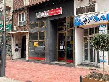 Local comercial en venda a Avenida del General Gómez Núñez