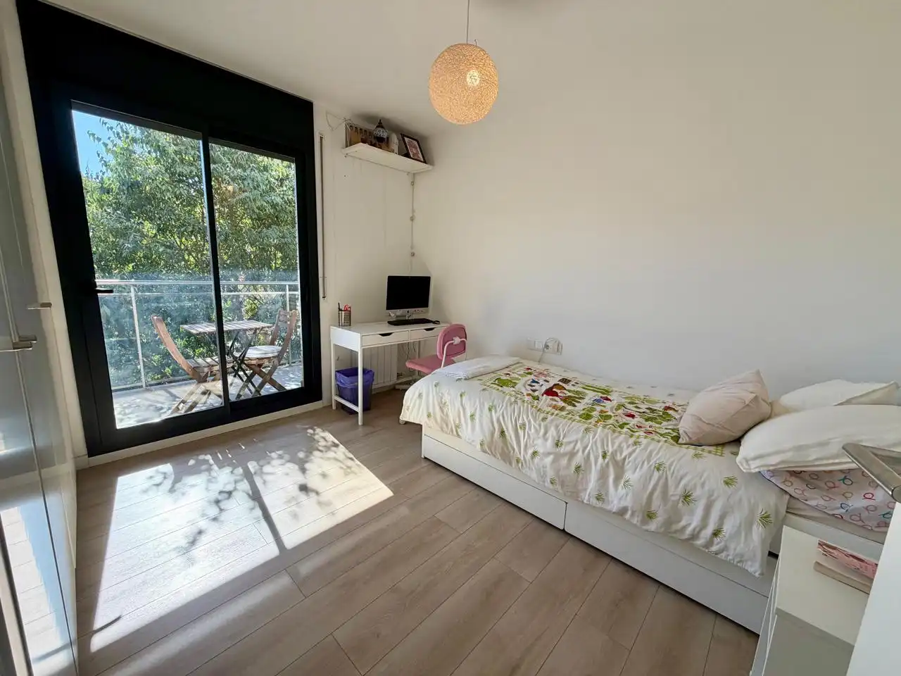 Habitación de Piso en venta en Montcada i Reixac con Aire acondicionado, Calefacción y Parquet