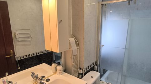 Foto 3 de Piso en venta en Vicente Durañona Kalea, Azeta - Abatxolo, Portugalete