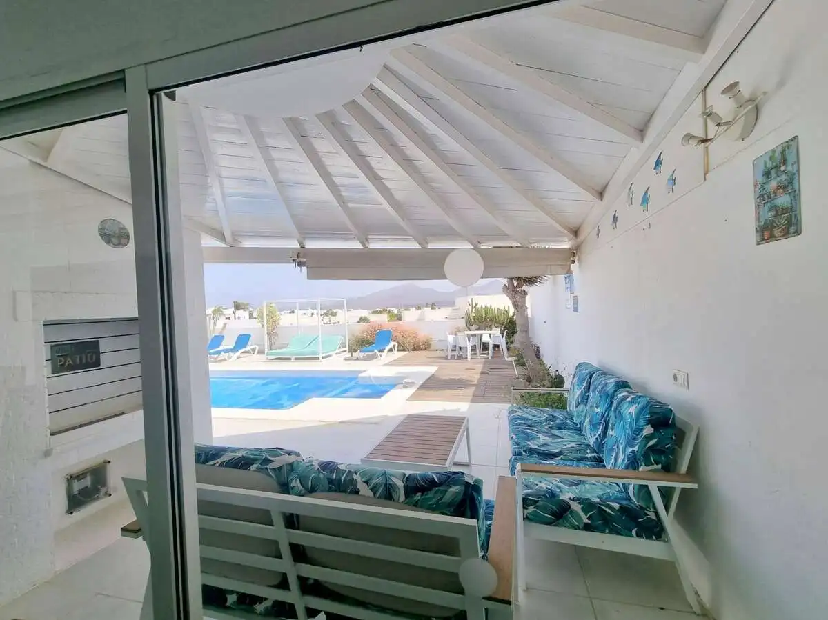 Detached house with pool for sale in Playa Blanca, imagen 11