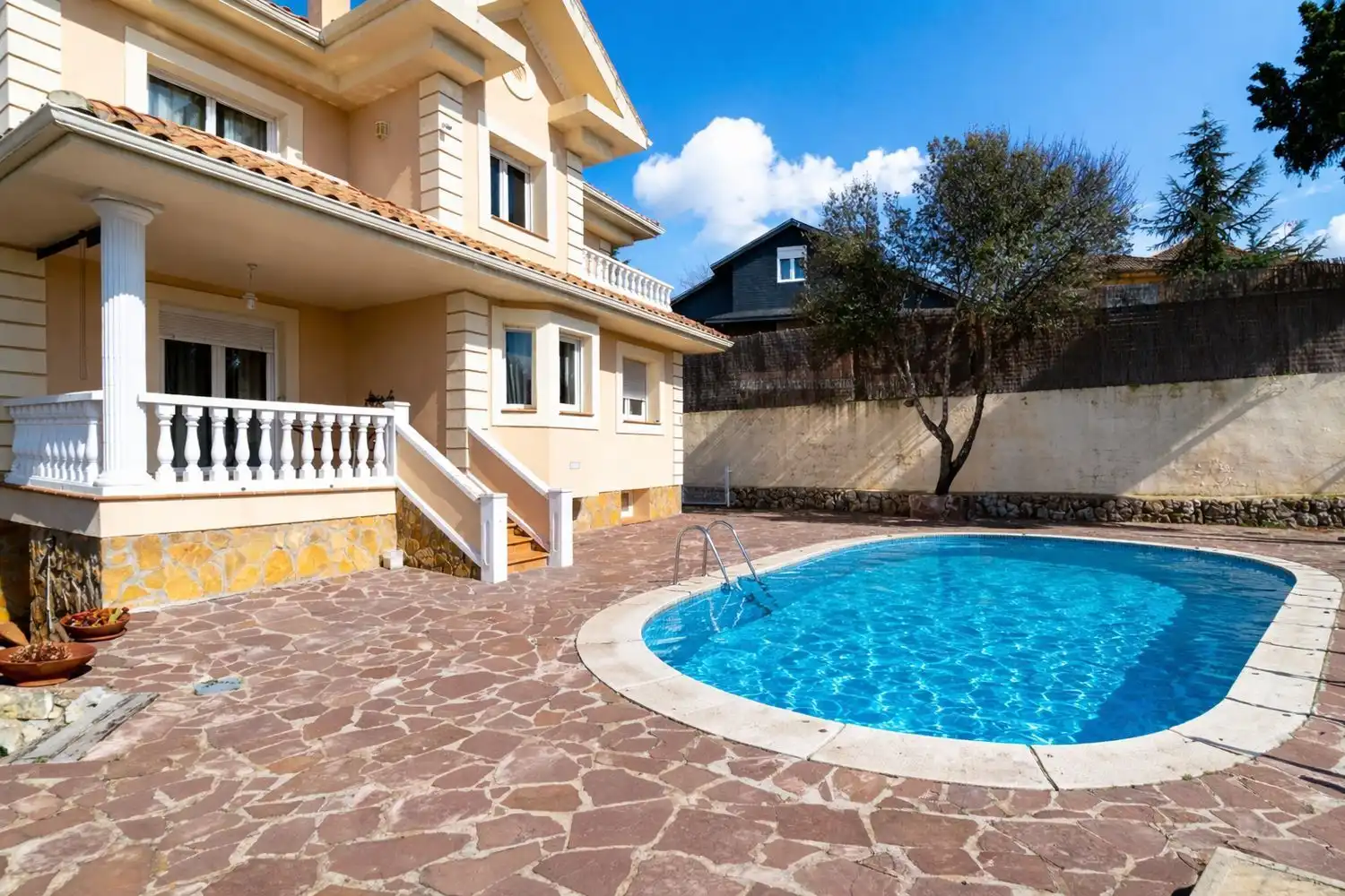 Casa o chalet en venta en Calle de la Perdiz, 252, Fontenebro - Altavista