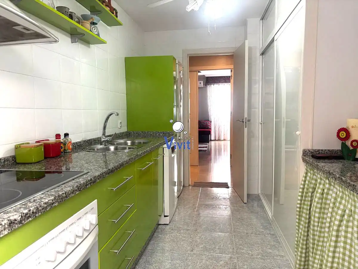 Cuina de Pis en venda en Alcalá de Guadaira amb Aire condicionat, Terrassa i Traster