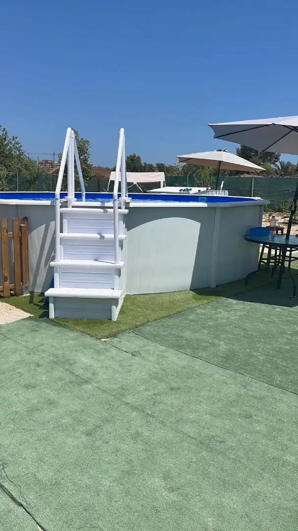 Piscina de Terreno en venta en Guardamar del Segura