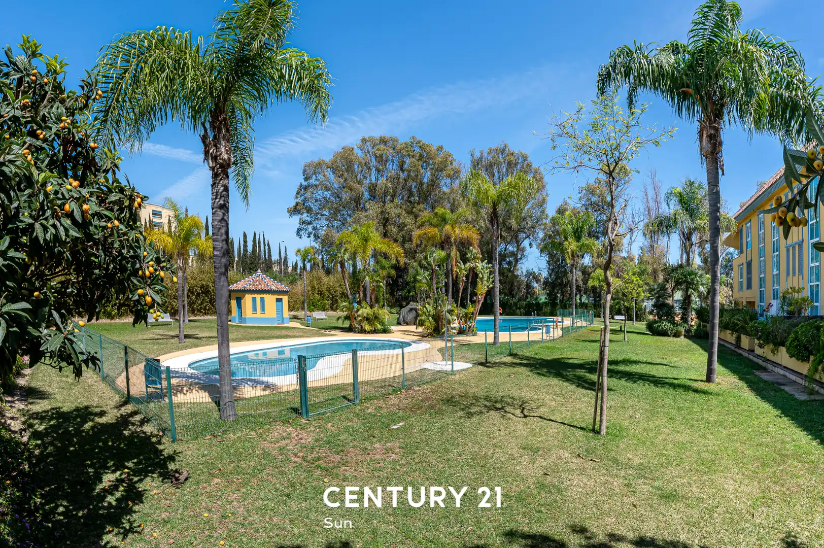 Exterior view of Attic for sale in Marbella  with Air Conditioner, Heating and Terrace