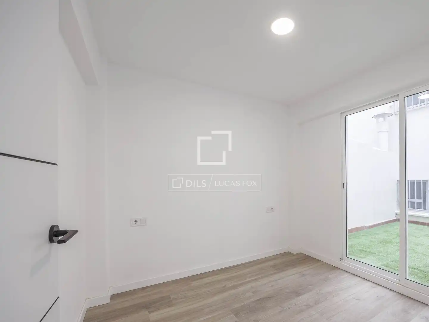 Appartamento con terrazza in affitto a Benicalap, imagen 14