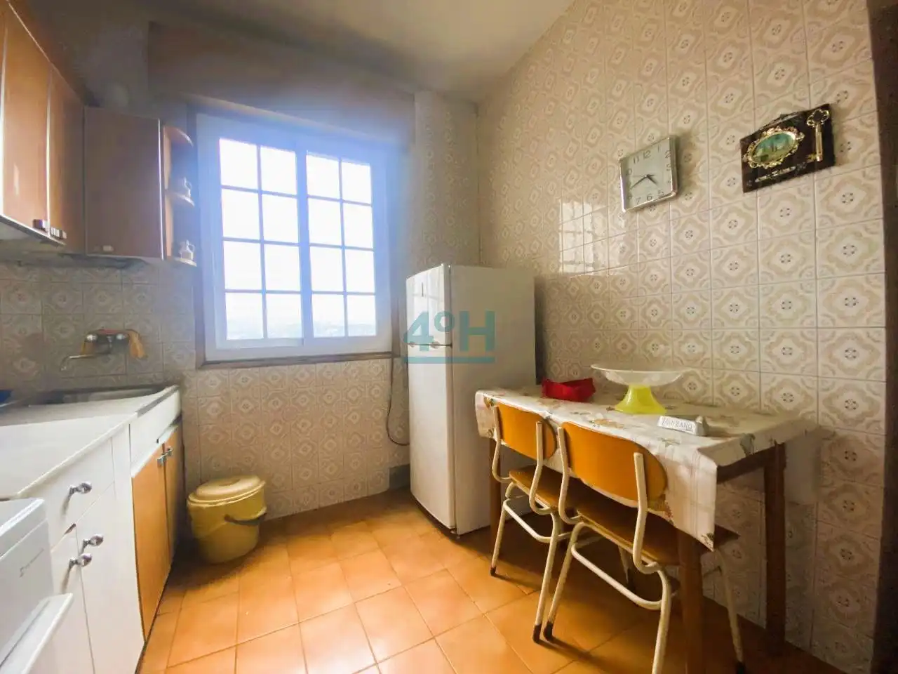 Küche von Haus oder Chalet zum Verkauf in Ourense Capital  mit Heizung, Privatgarten und Abstellraum