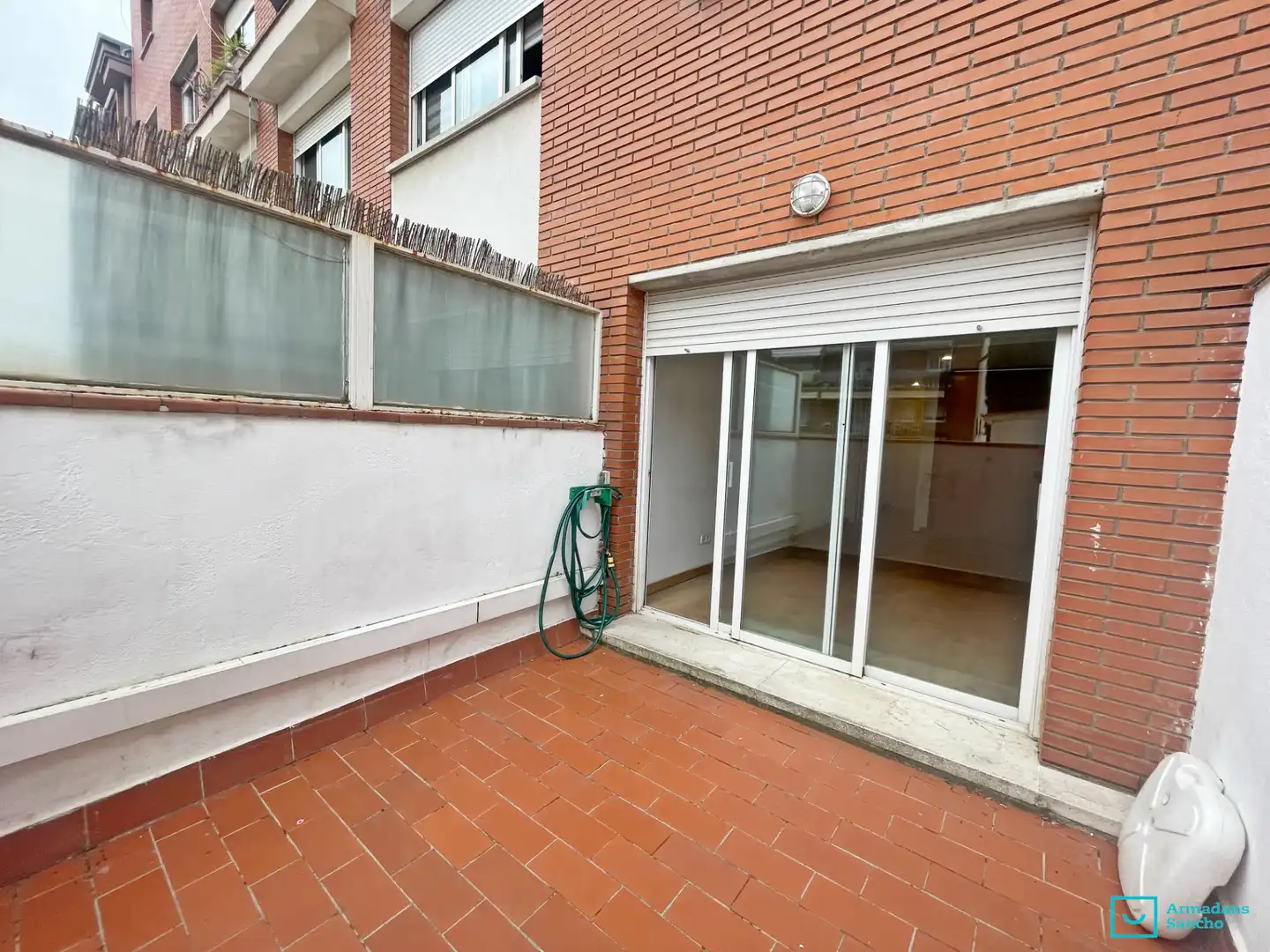 Terrace of Study for rent in Barcelona  with Air Conditioner and Terrace