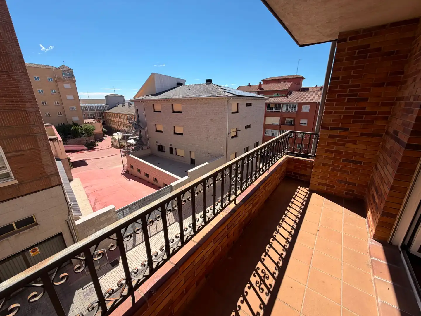 Flat with lift for sale in Calle Capitán Peñas, imagen 9