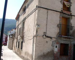 Vista exterior de Casa o xalet en venda en Vallat