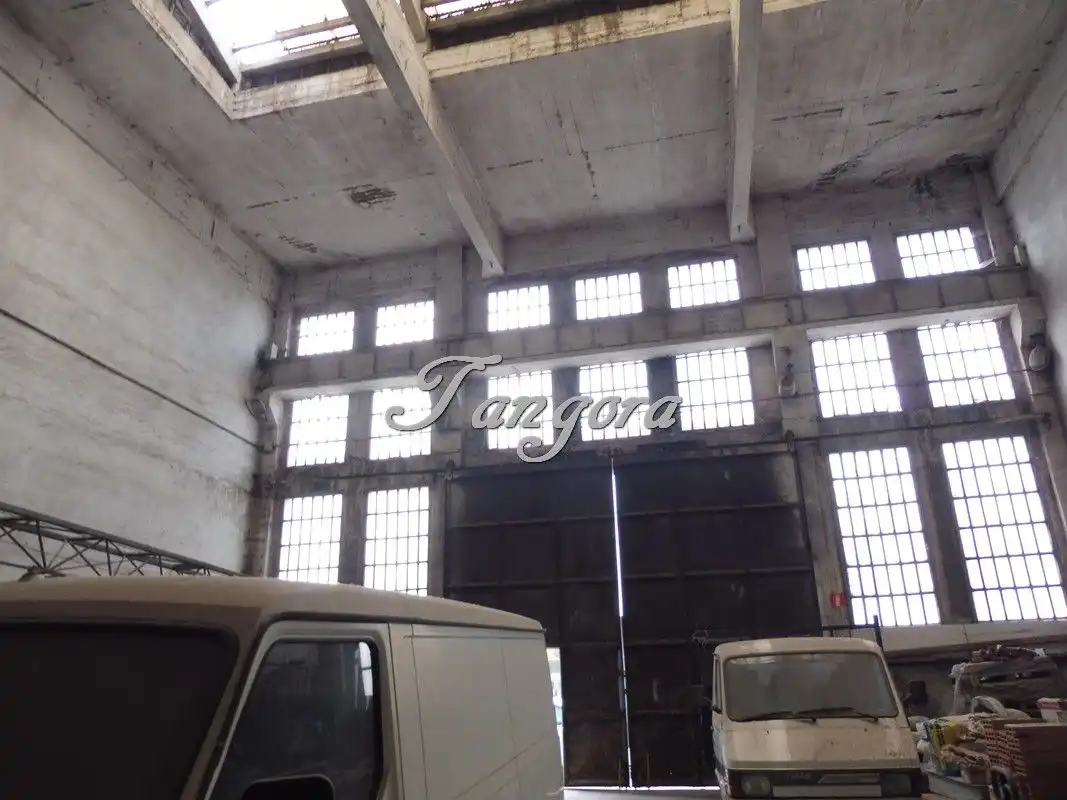 Nave industrial en venta en Leioa
