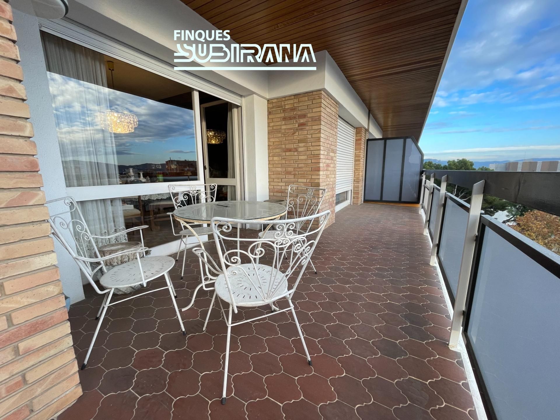 Flat for sale in El Poble Sec