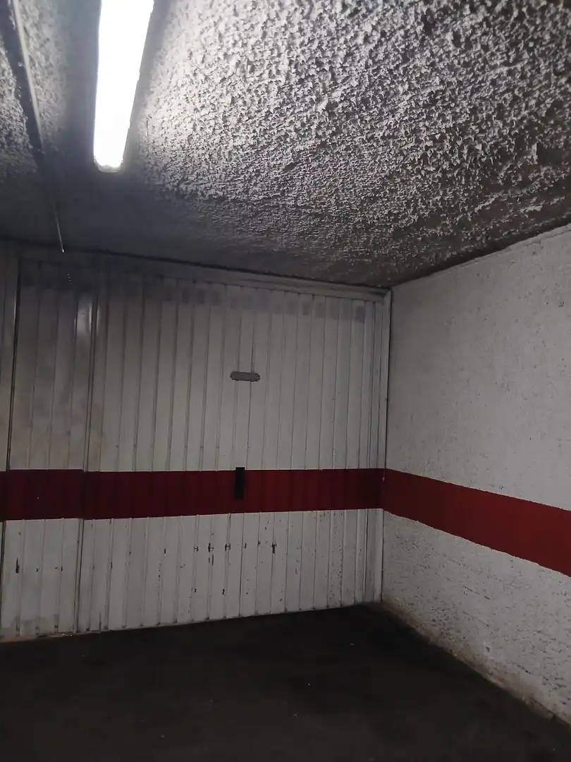 Parkplatz von Garage zum Verkauf in Málaga