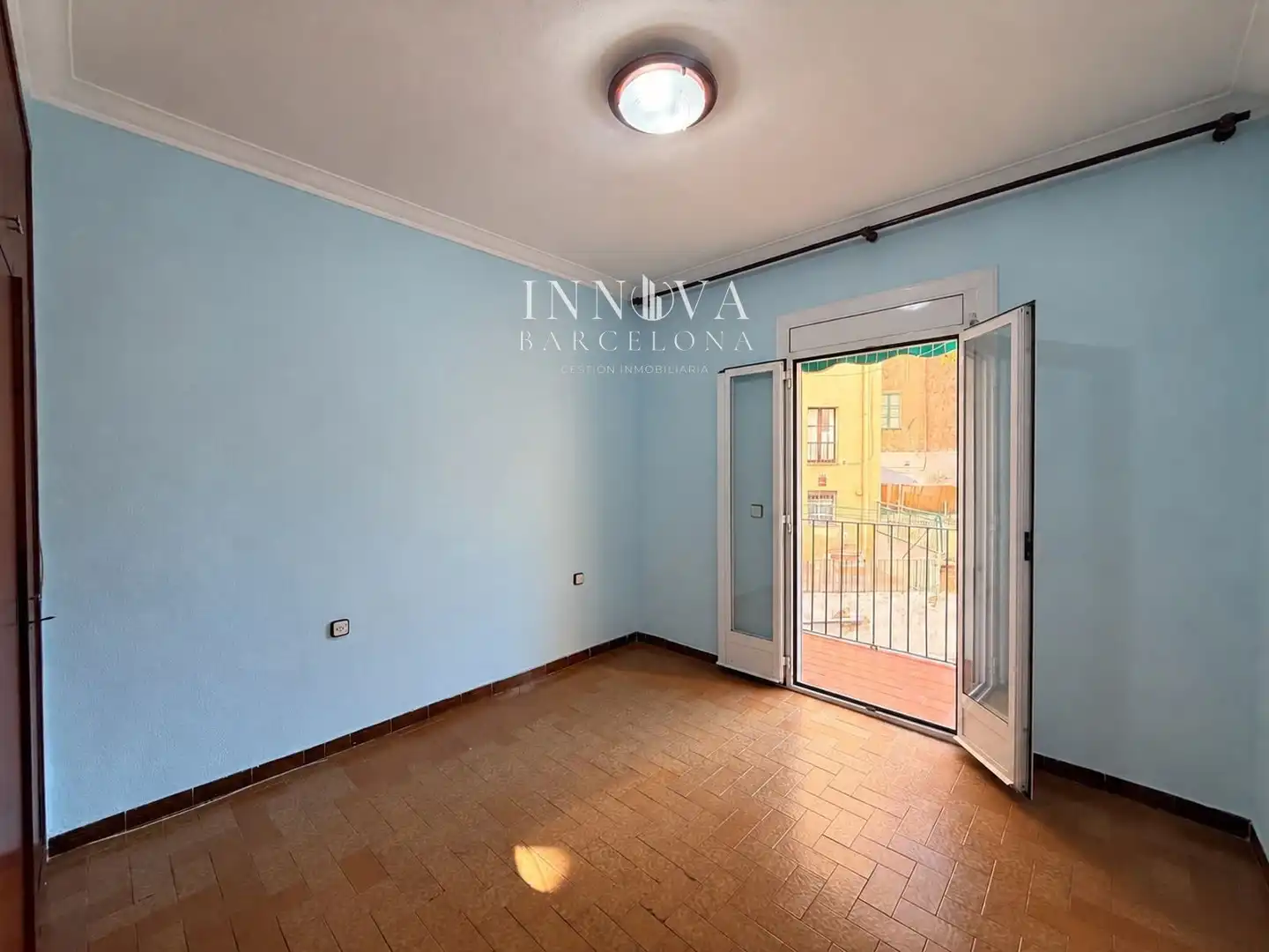 Habitación de Piso en venta en Barcelona con Terraza