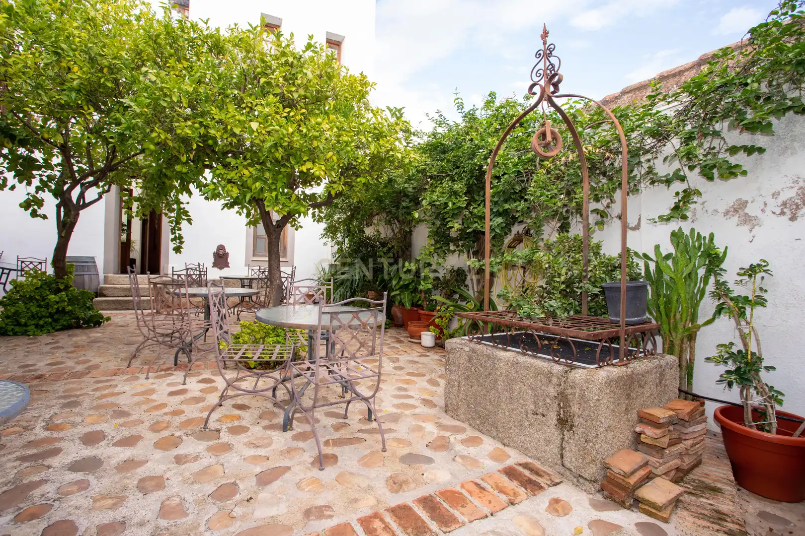 Edificio en venta en Gabriel y Galán, 8, Malpartida de Cáceres