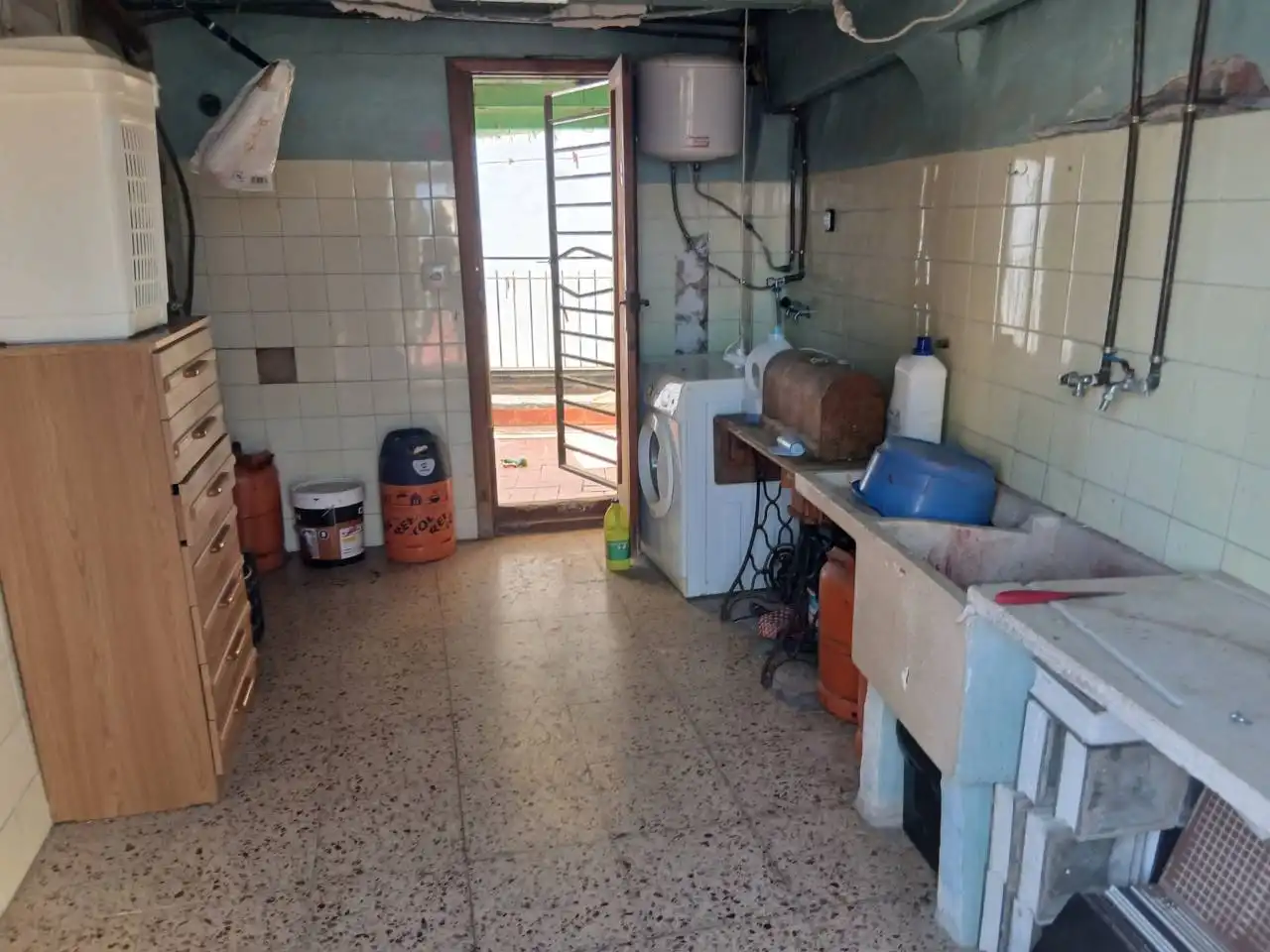 Kitchen of Houses for sale in Buñol