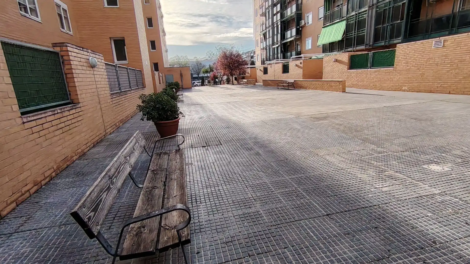 Exterior view of Flat for sale in Torrejón de Ardoz  with Heating, Terrace and Storage room