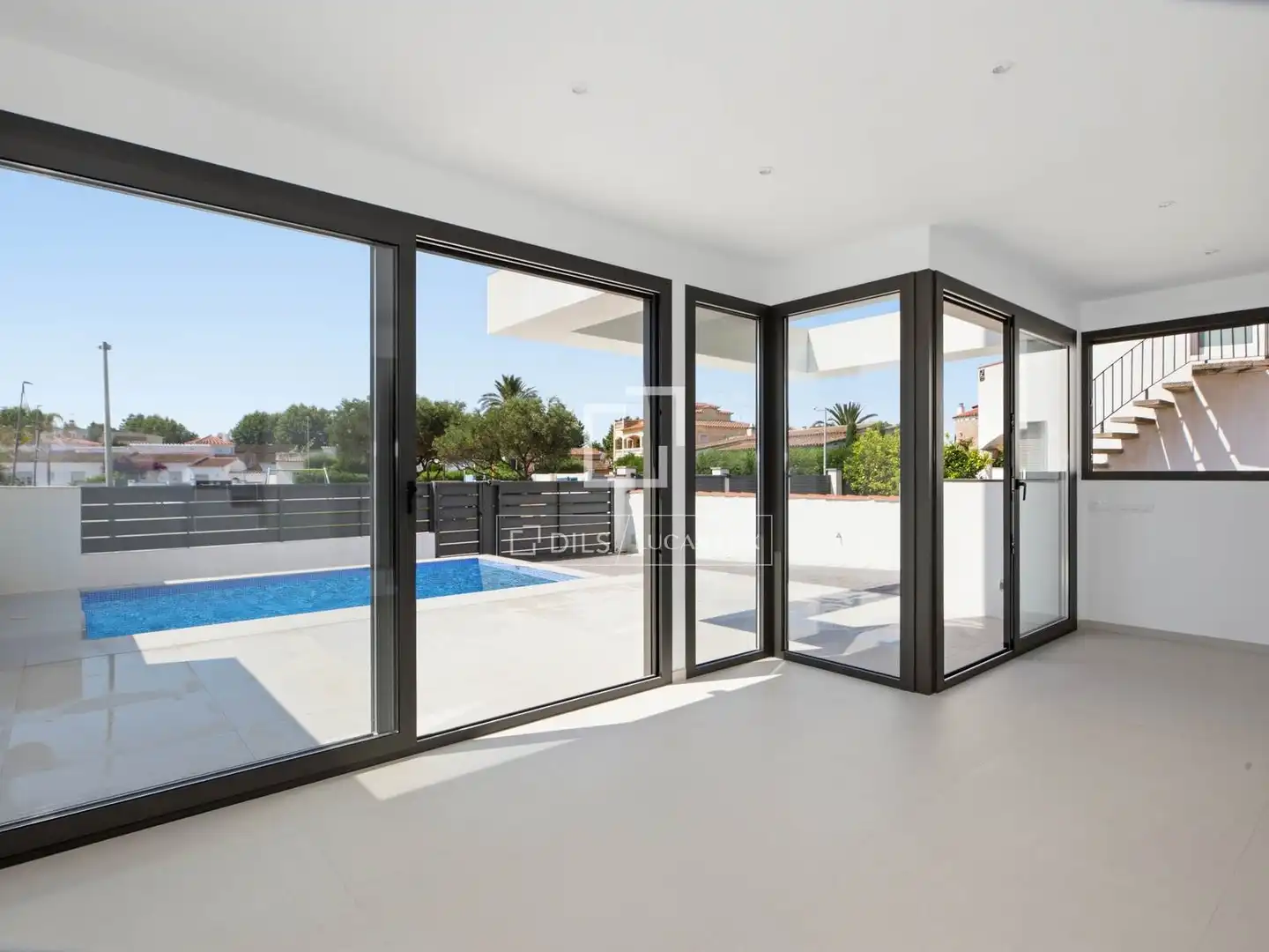 Chalet con terraza en venta en Requesens, imagen 2