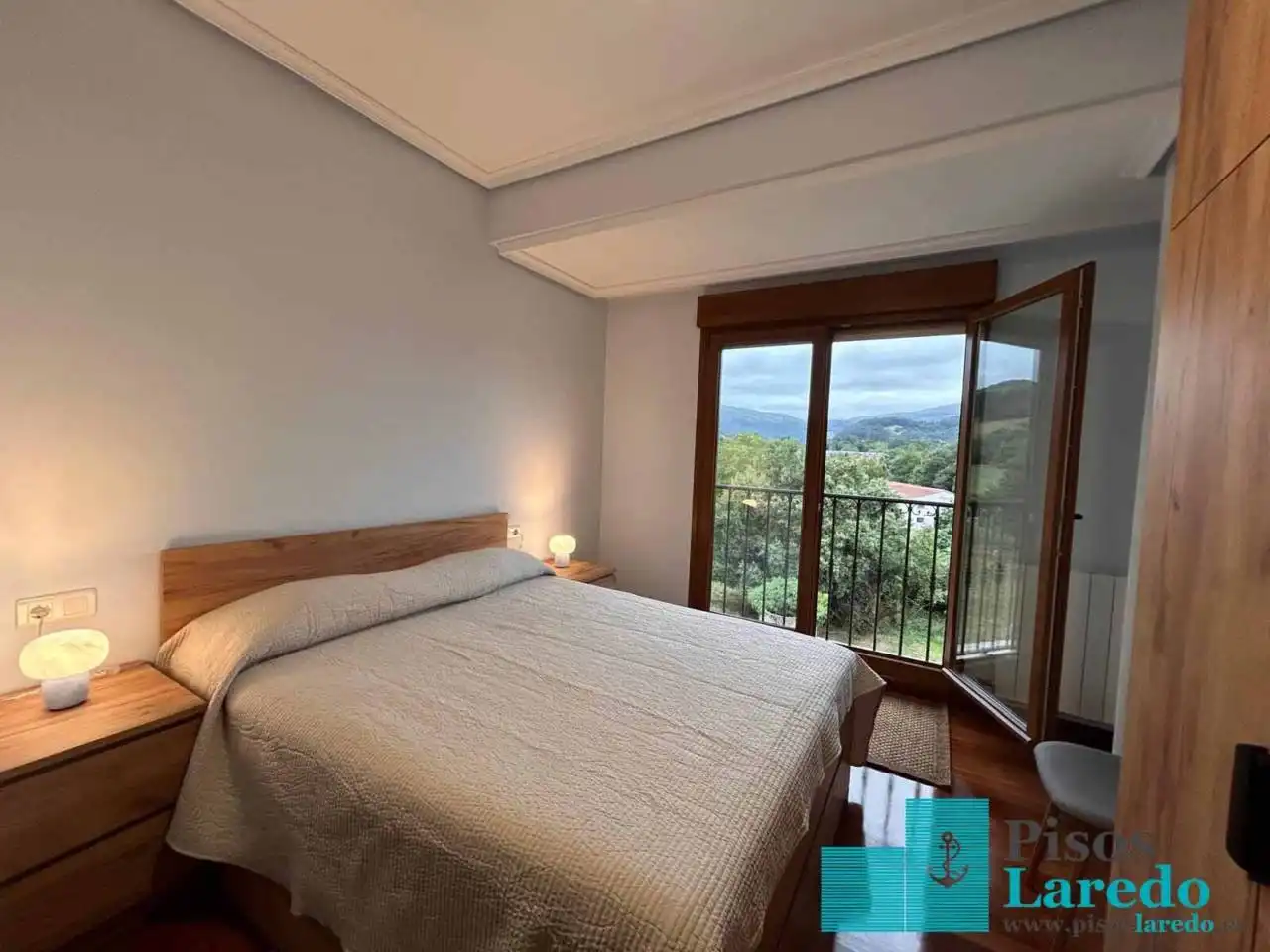 Flat for rent in Calle Badames, 27, Voto