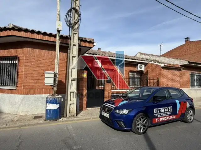 Vista exterior de Casa o chalet en venta en Fuensalida con Calefacción, Amueblado y Horno