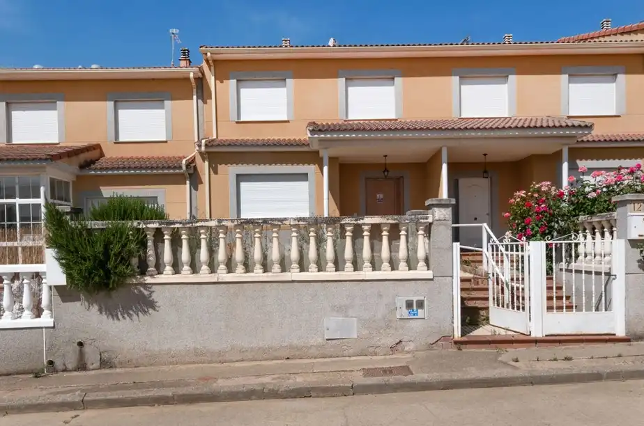 Exterior view of Detached homes for sale in Aldearrubia