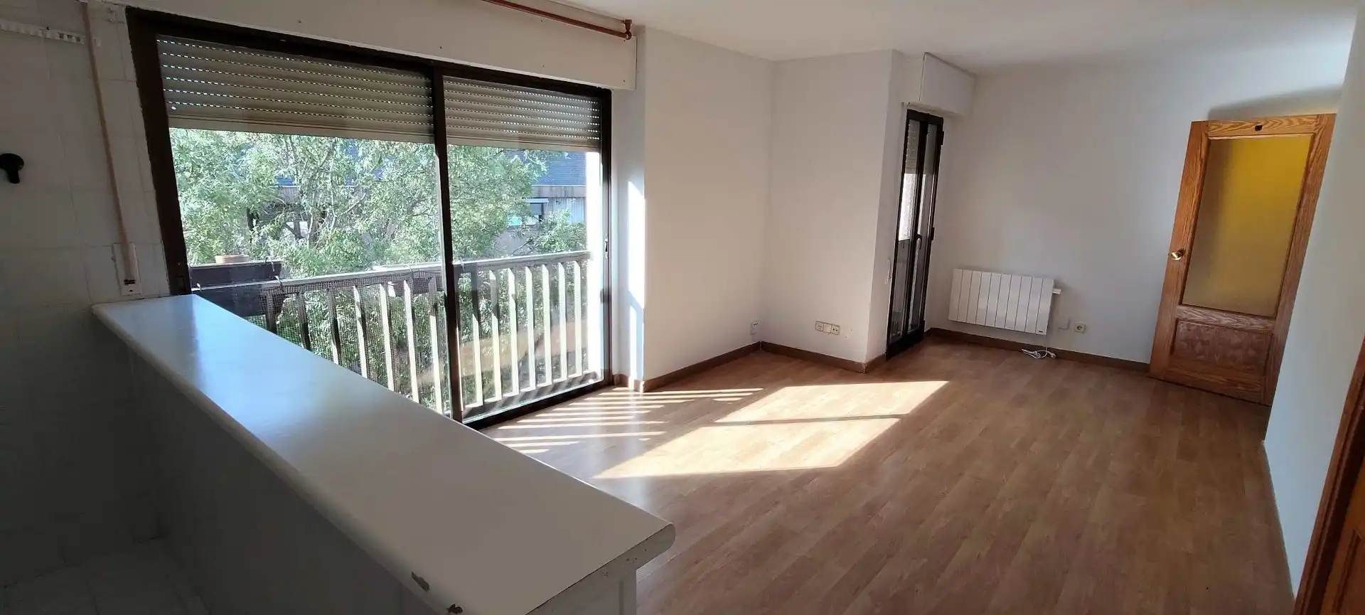 Sala d'estar de Apartament en venda en Las Rozas de Madrid amb Calefacció i Piscina comunitària