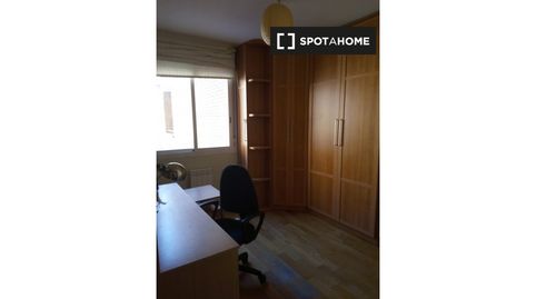 Foto 3 de Habitación en Salvador Allende, Zaragoza Capital