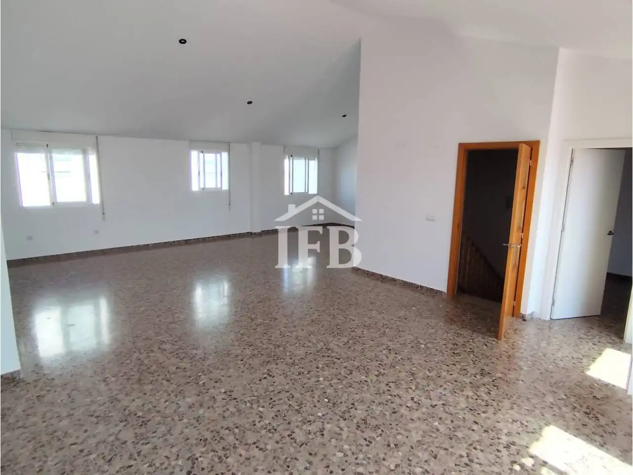 Casa o xalet en venda en Badajoz amb Aire condicionat, Calefacció i Jardí privat