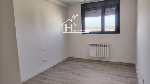 Foto 5 de Piso de alquiler en Robledal, Las Cañas, Guadalajara Capital