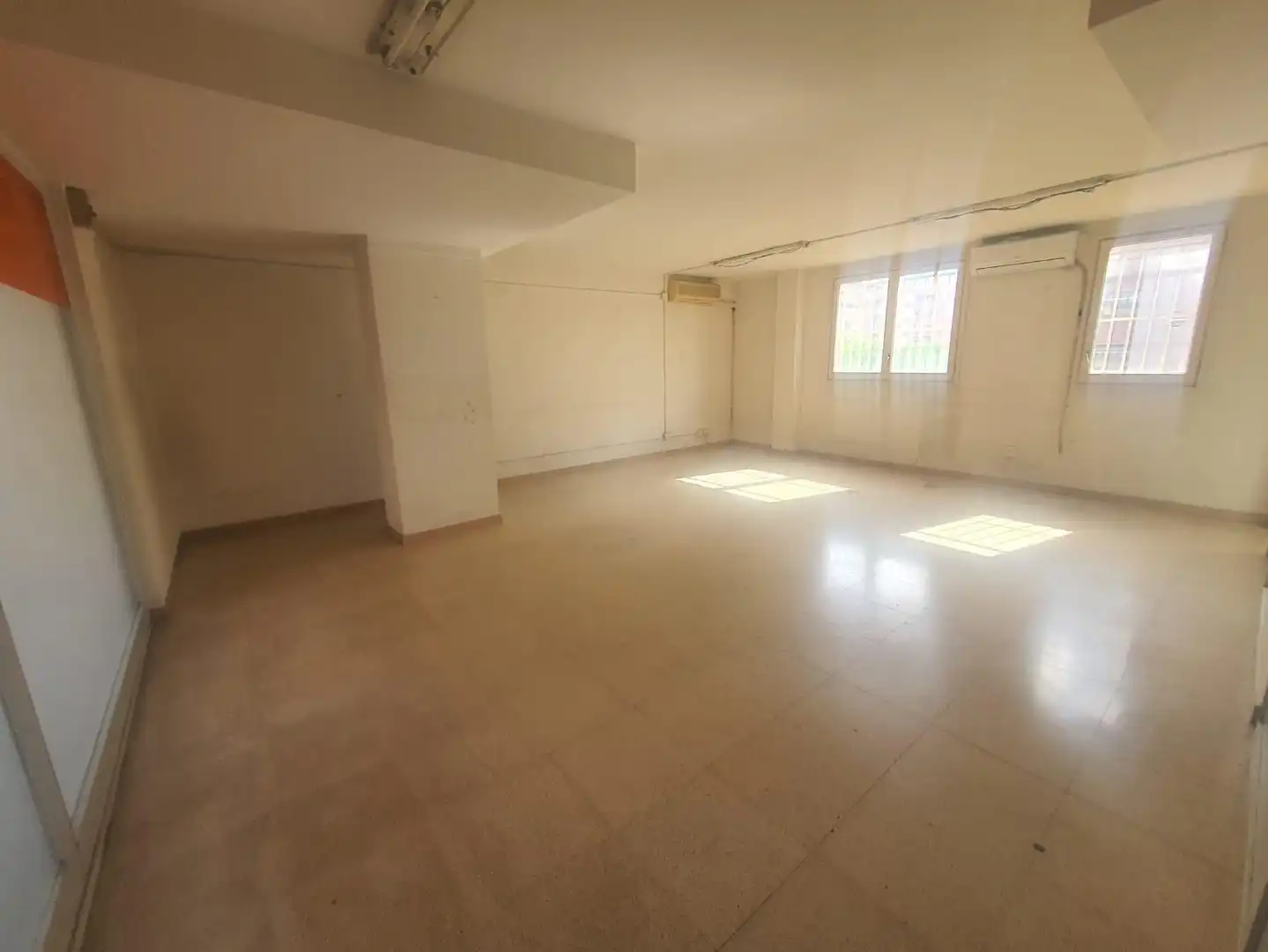 Local commercial à vendre à Martorell, imagen 25