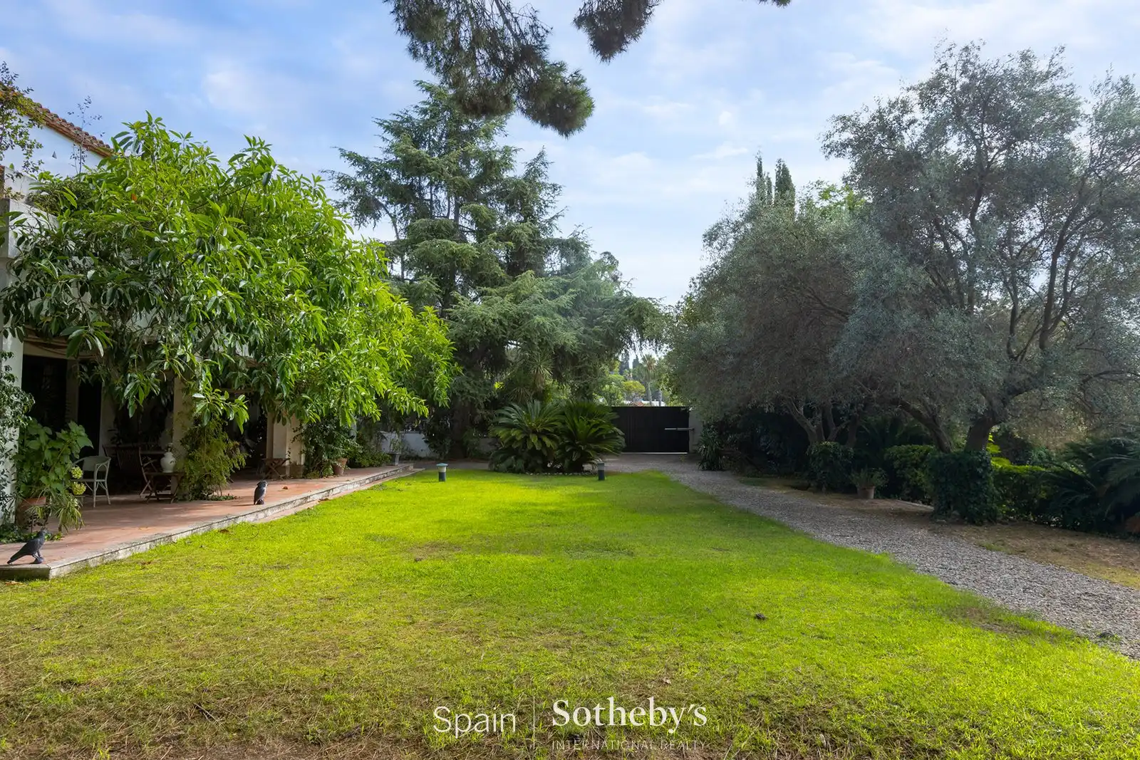 Casa amb jardí en venda a Avinguda de Sant Andreu, imagen 3
