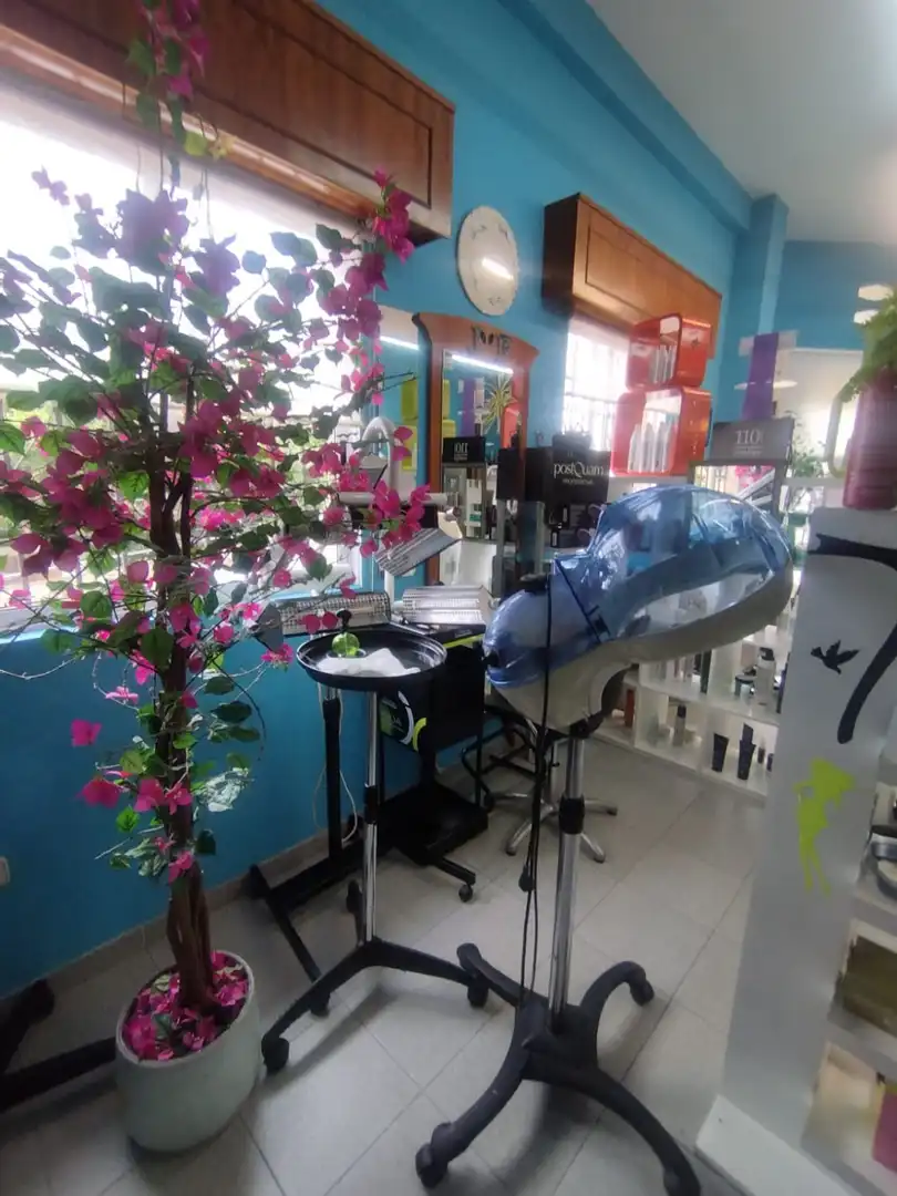 Business premises to rent in A Malata - Catabois - Ciudad Jardín, imagen 7