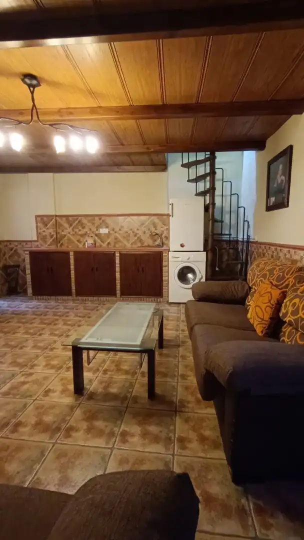 Cocina de Casa adosada de alquiler en La Zubia con Amueblado, Horno y Lavadora