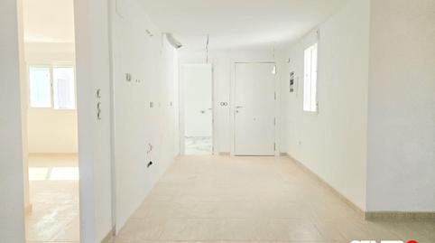 Foto 2 de Piso en venta en Real, Ogíjares, Granada