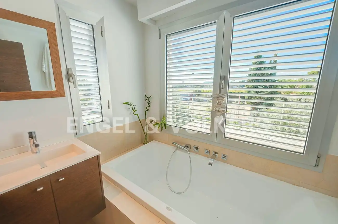 Bathroom of Houses for sale in Sant Joan d'Alacant  with Air Conditioner, Private garden and Terrace