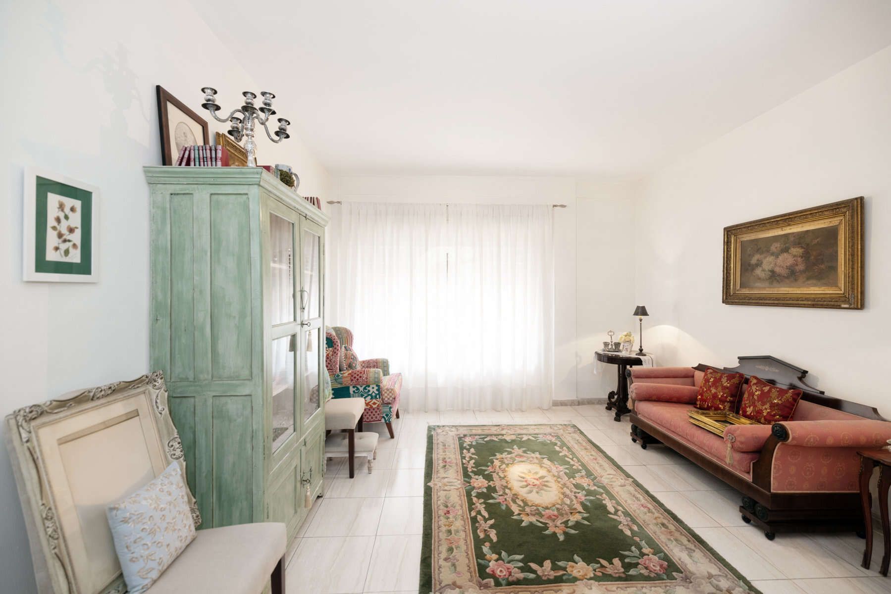 Living room of Flat for sale in  Sevilla Capital