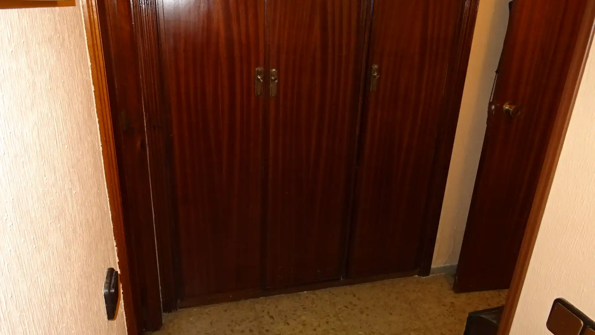 Habitación de Piso en venta en Alicante / Alacant con Aire acondicionado, Calefacción y Parquet