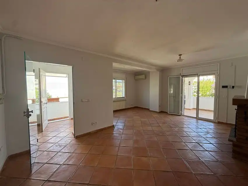 House with pool for sale in Miami Platja, imagen 44
