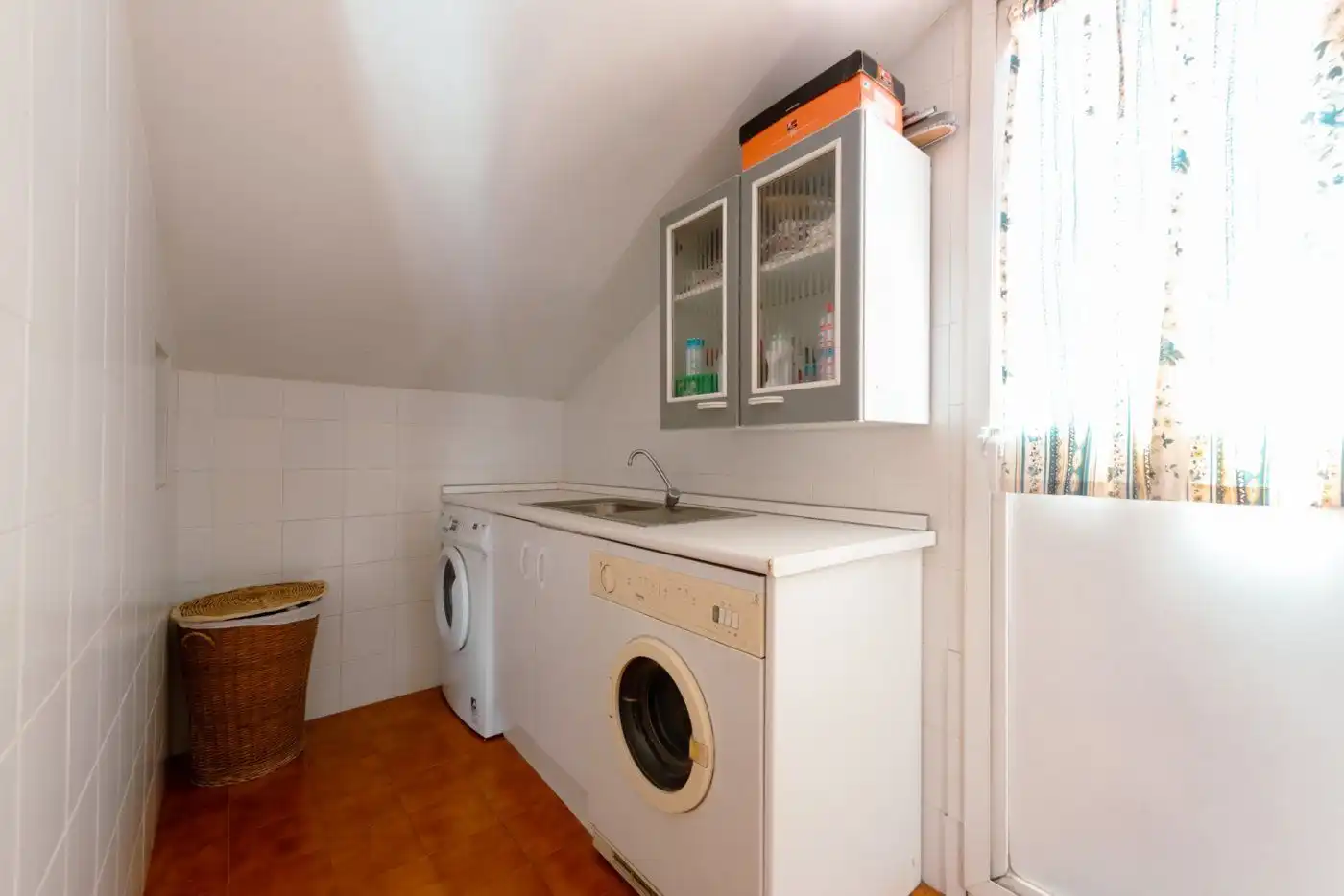 Cocina de Casa o chalet en venta en Tomares con Calefacción, Jardín privado y Terraza