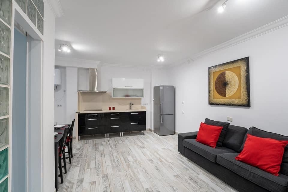 Apartamento en venta en Calle Bernardo de la Torre, Santa Catalina - Canteras, Isleta - Puerto - Guanarteme