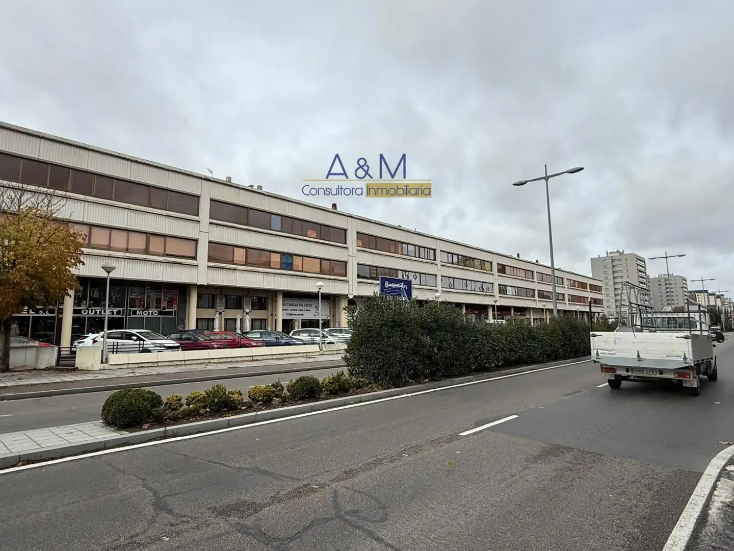 Office space for sale in Arco de Ladrillo