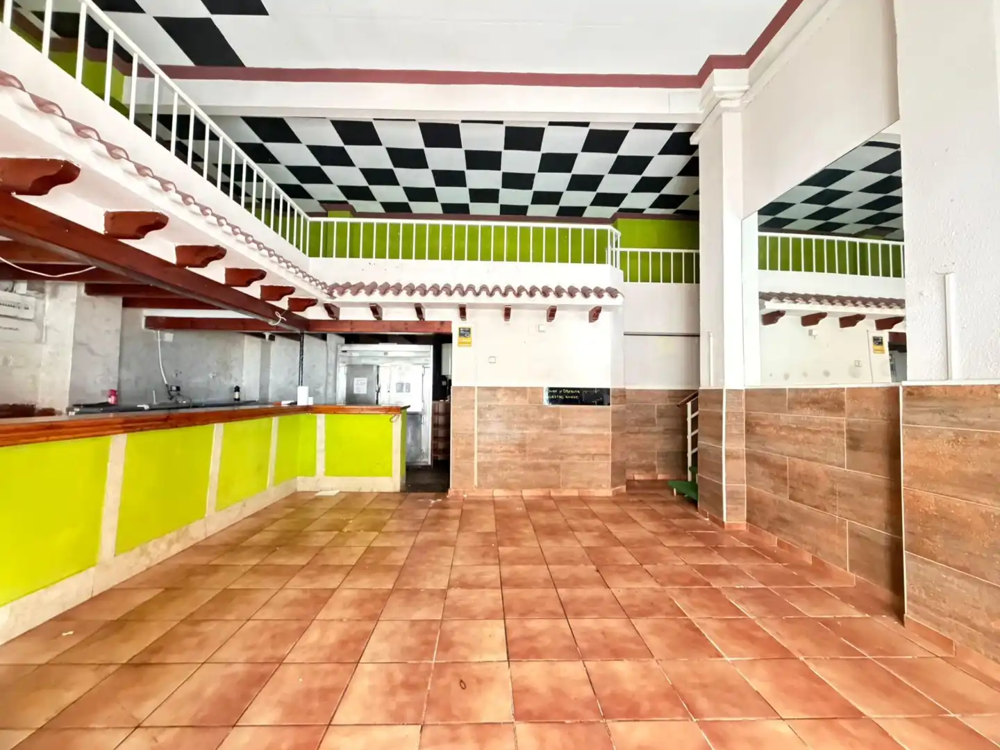 Local comercial en venda a Calle Fernando Díaz de Mendoza 25, imagen 3