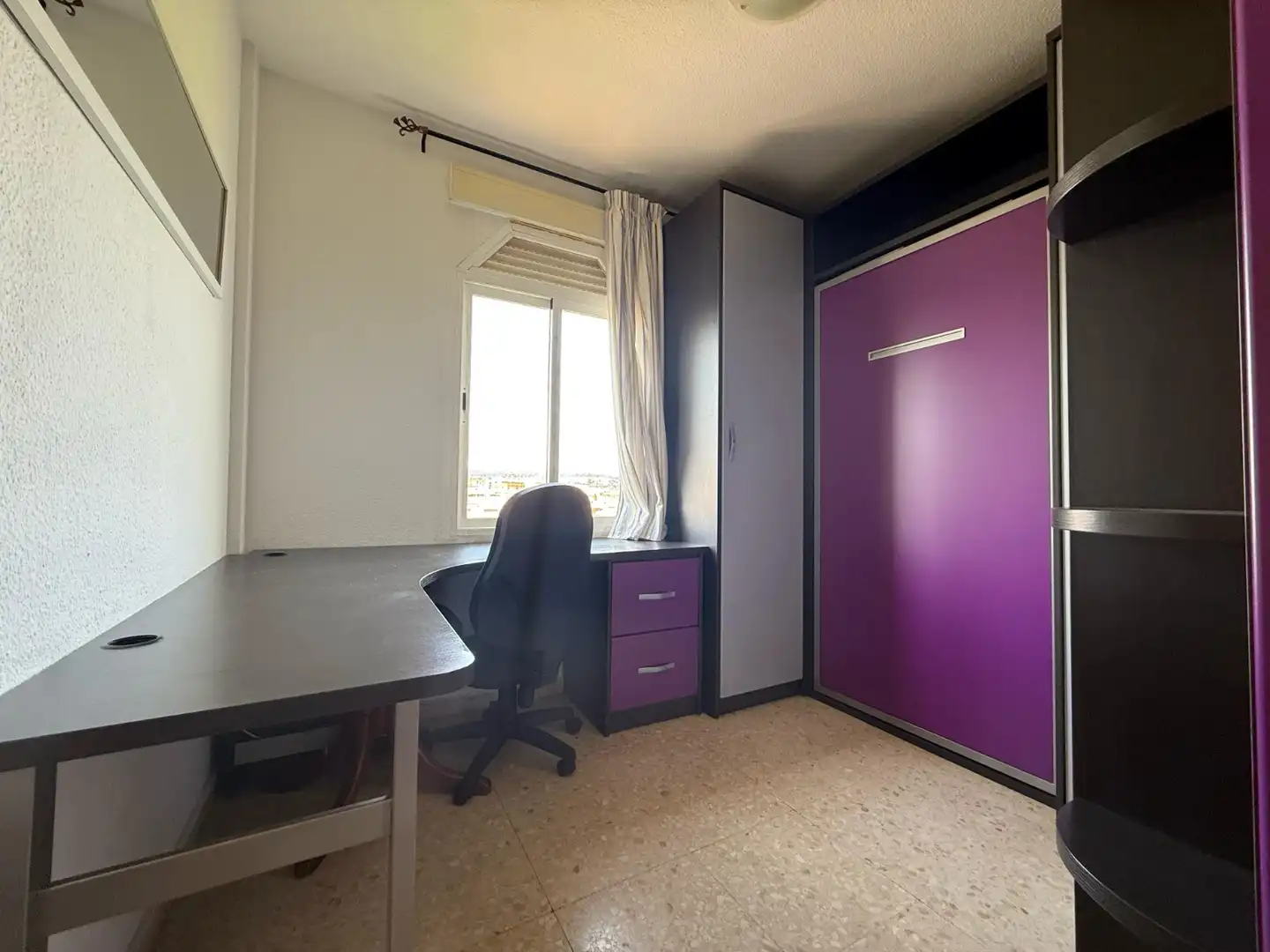 Piso de alquiler en Calle de Paco León, 34, Cañero