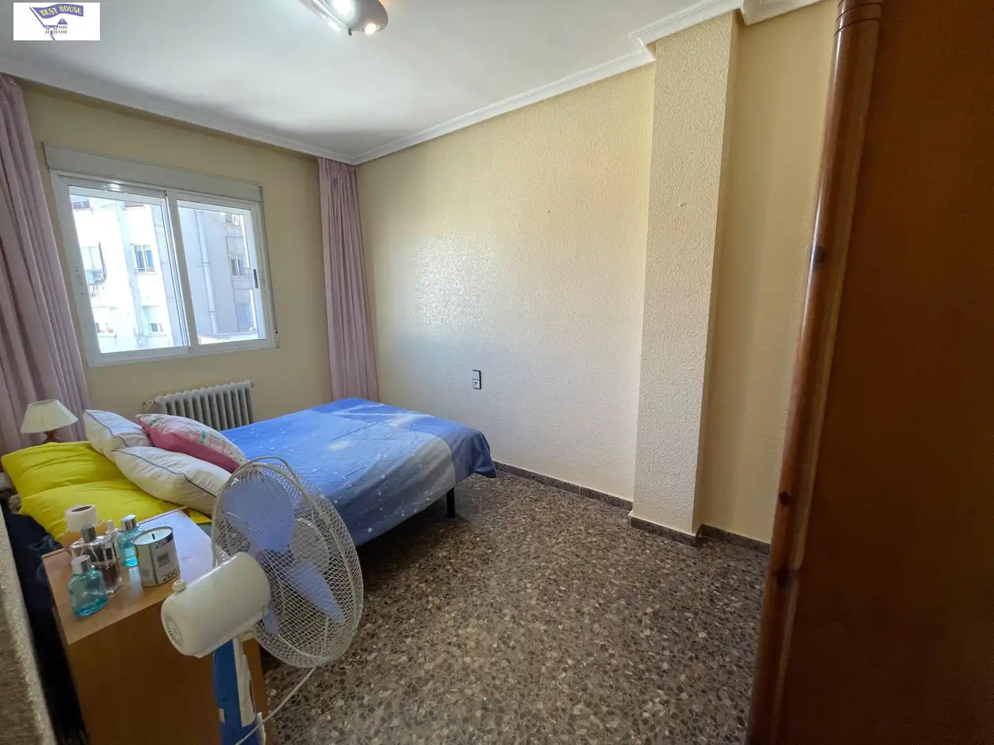 Habitación de Piso en venta en Albacete con Calefacción, Trastero y Balcón