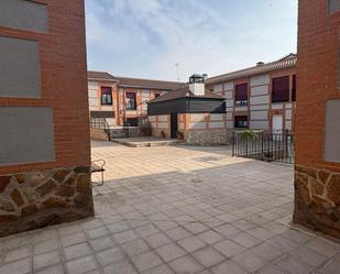 Exterior view of Single-family semi-detached for sale in Esquivias  with Terrace and Balcony