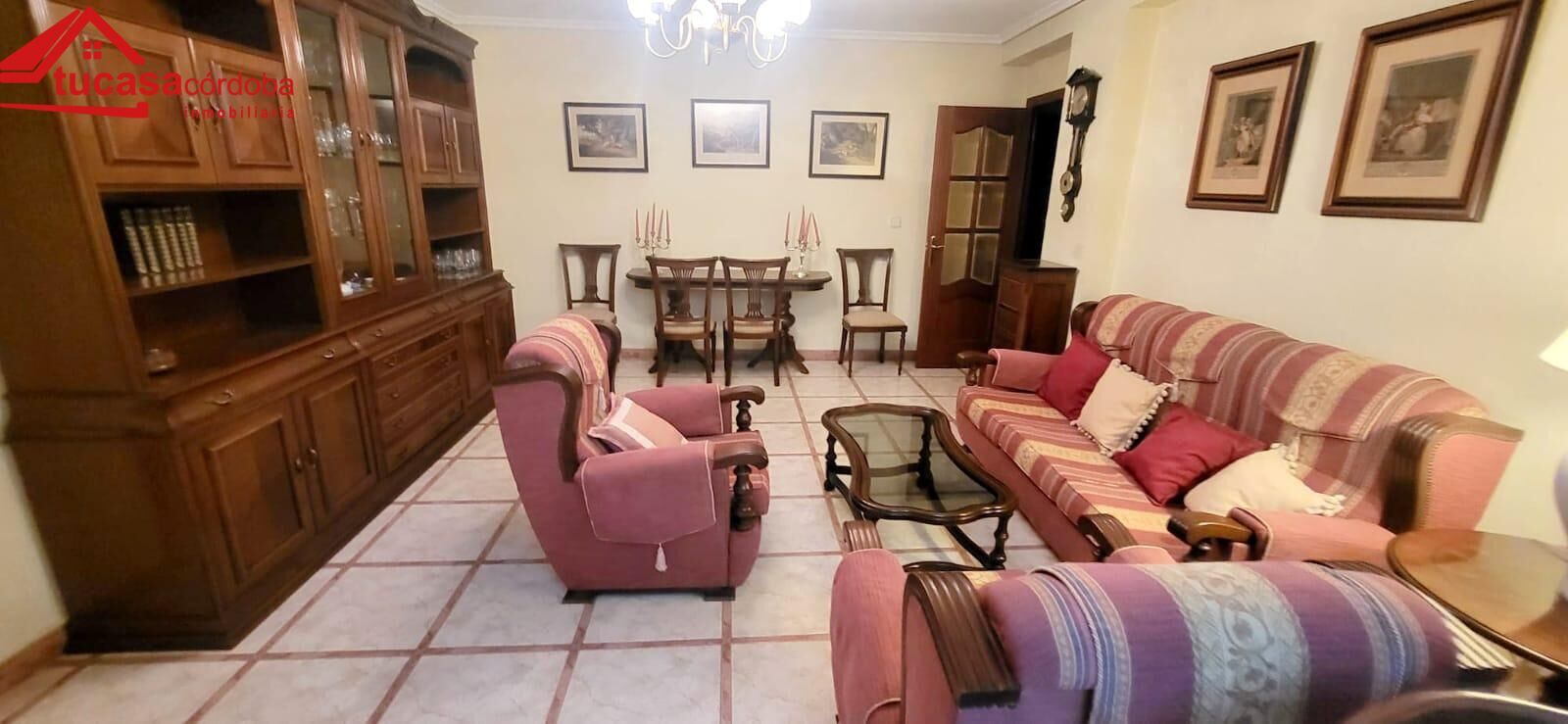 Sala de estar de Piso en venta en  Córdoba Capital con Aire acondicionado y Balcón