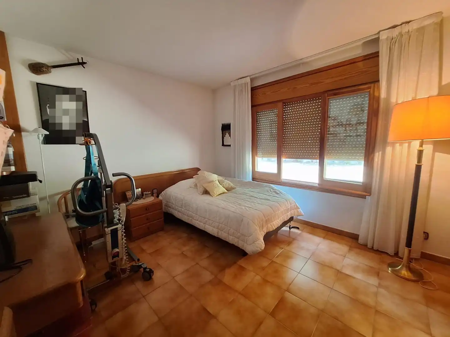 Dormitori de Casa o xalet en venda en Castellar del Vallès amb Aire condicionat, Calefacció i Jardí privat