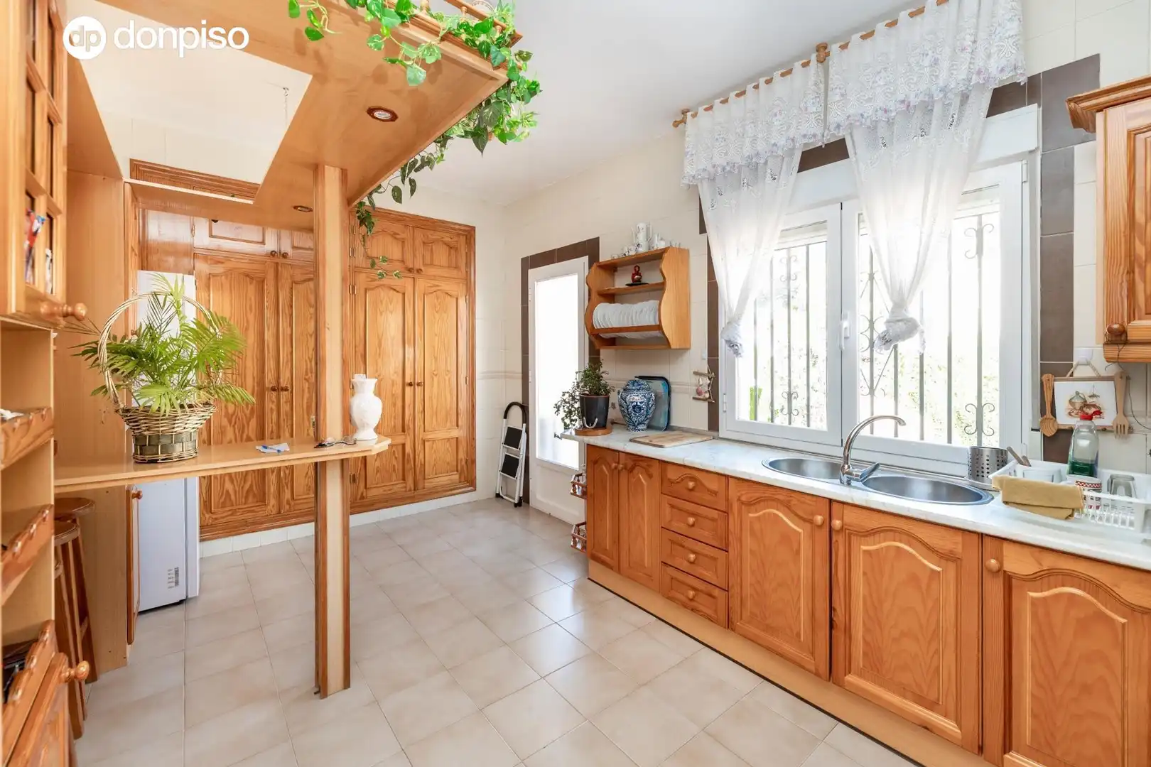 Chalet con terraza en venta en Calle Calle Alonso Cano 16, imagen 21