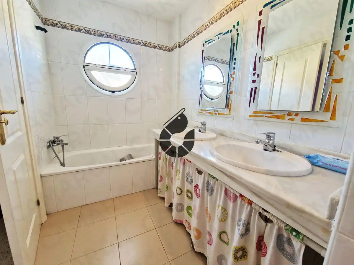 Baño de Casa adosada en venta en Coria del Río con Terraza