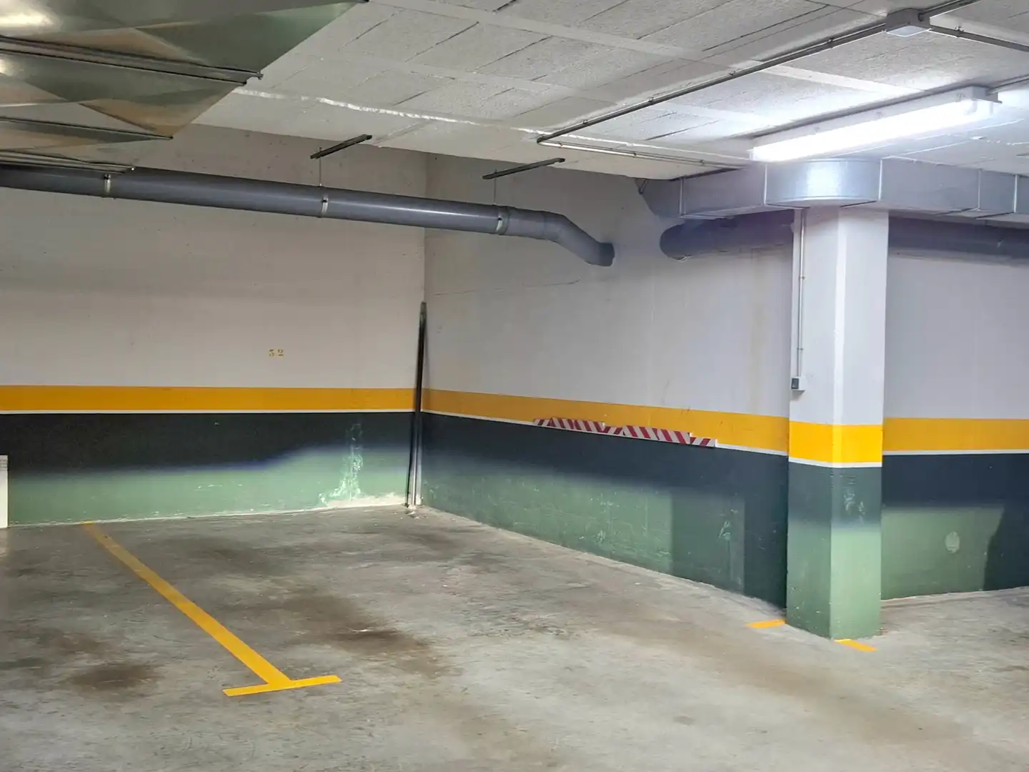 Parking of Flat for sale in Lavadores